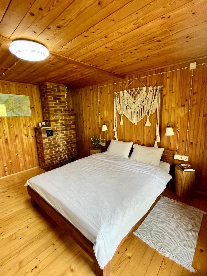 House Girska Rika Villa Korchin Eksteriør bilde