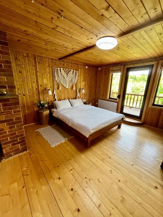 House Girska Rika Villa Korchin Eksteriør bilde
